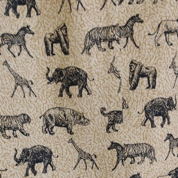 Stonebridge Size 16 Elephant Print Beige Maxi Skirt - Picture 8 of 8